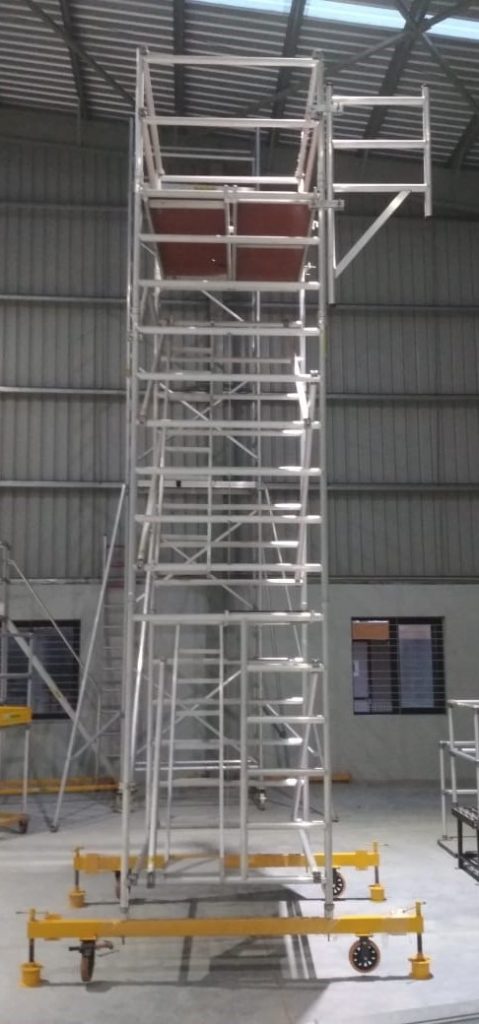 Cantilever Scaffolding - Winteccls